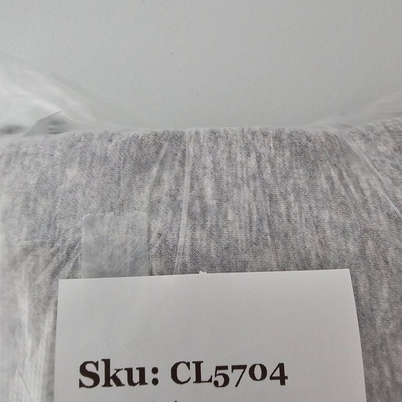 Fabletics Mens Sweater XL Gray Go To Crew Pullover Long Sleeve Spellout - Picture 10 of 10